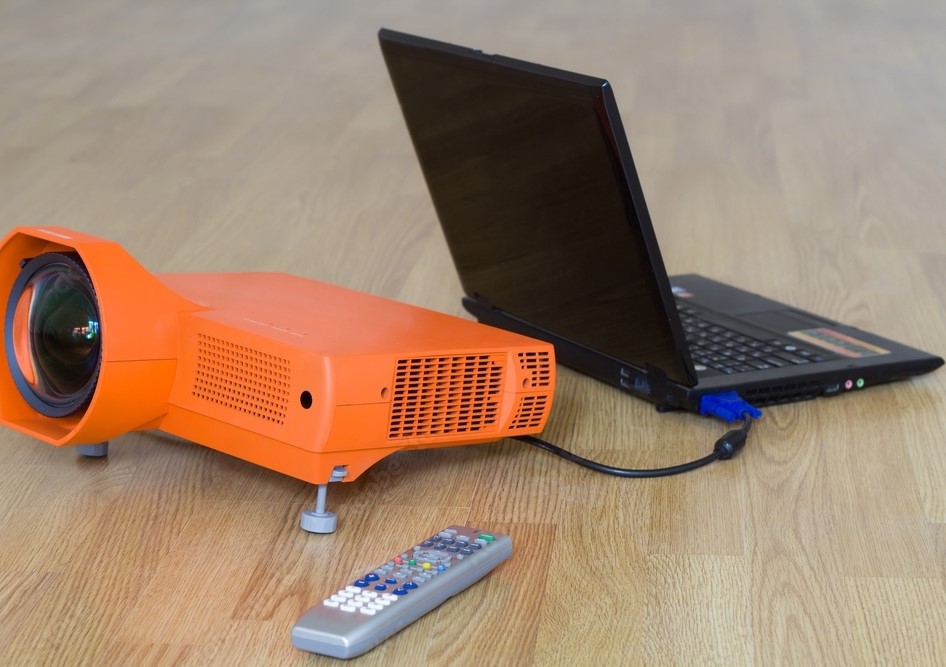 Why is My Projector Flickering? {6 Image Flickering Solutions} 2024