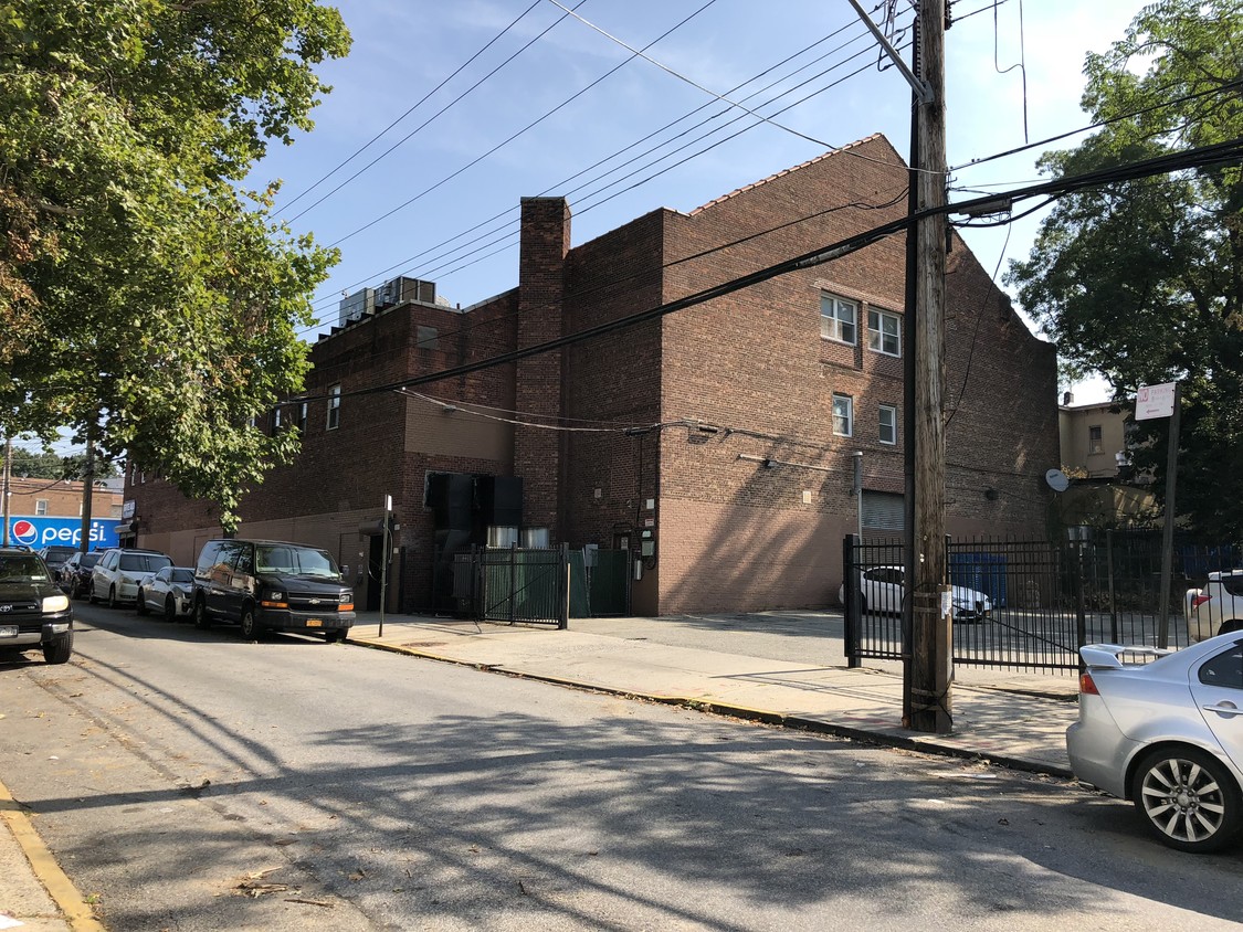 1508 College Point Blvd, Flushing, NY 11356 Project Queens