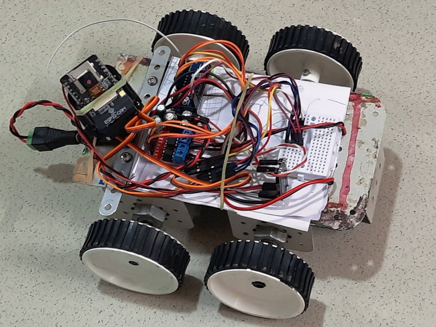 Arduino based WiFi mobile robot with pan & tilt camera Arduino