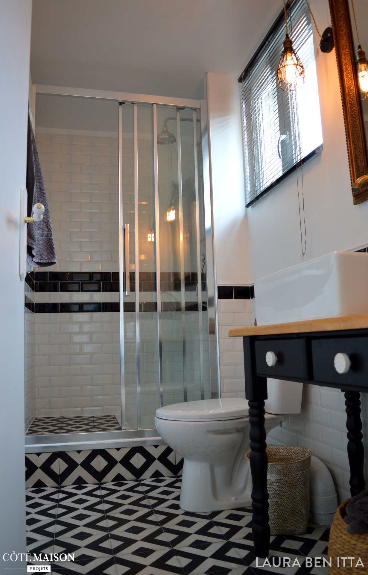 Renovation Complete D 039 Une Petite Salle De Bains Laura Ben Itta