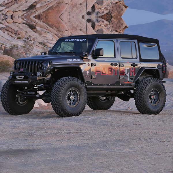 Fabtech 2018 Jeep JL 4WD 4Door 3”/5” Crawler® Systems