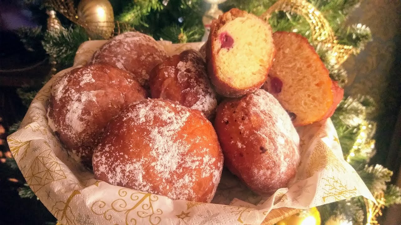 Пампушки, колачі та пляцки святкова західноукраїнська випічка на