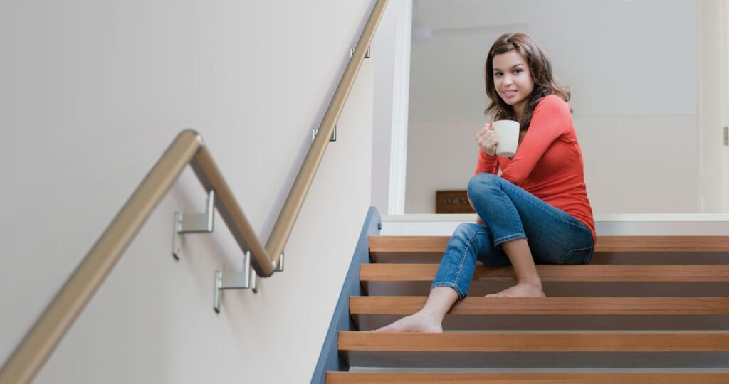 9 Tips for Handrail Bracket Spacing & Installation Promenaid