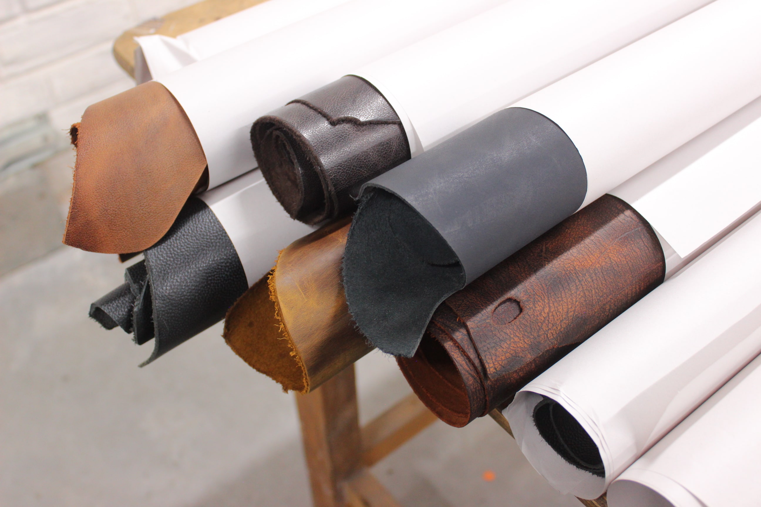 ¿Cómo diferenciar el cuero legítimo y el cuero sintético? Promepell