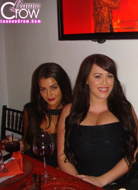 LeanneCrow.com - The Official Website of Leanne Crow