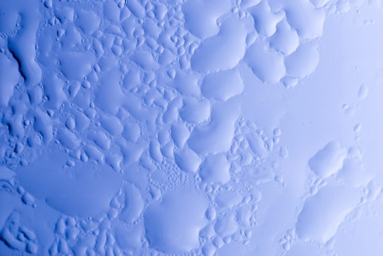 Why Does Spray Paint Bubble? 3 Proven Reasons!