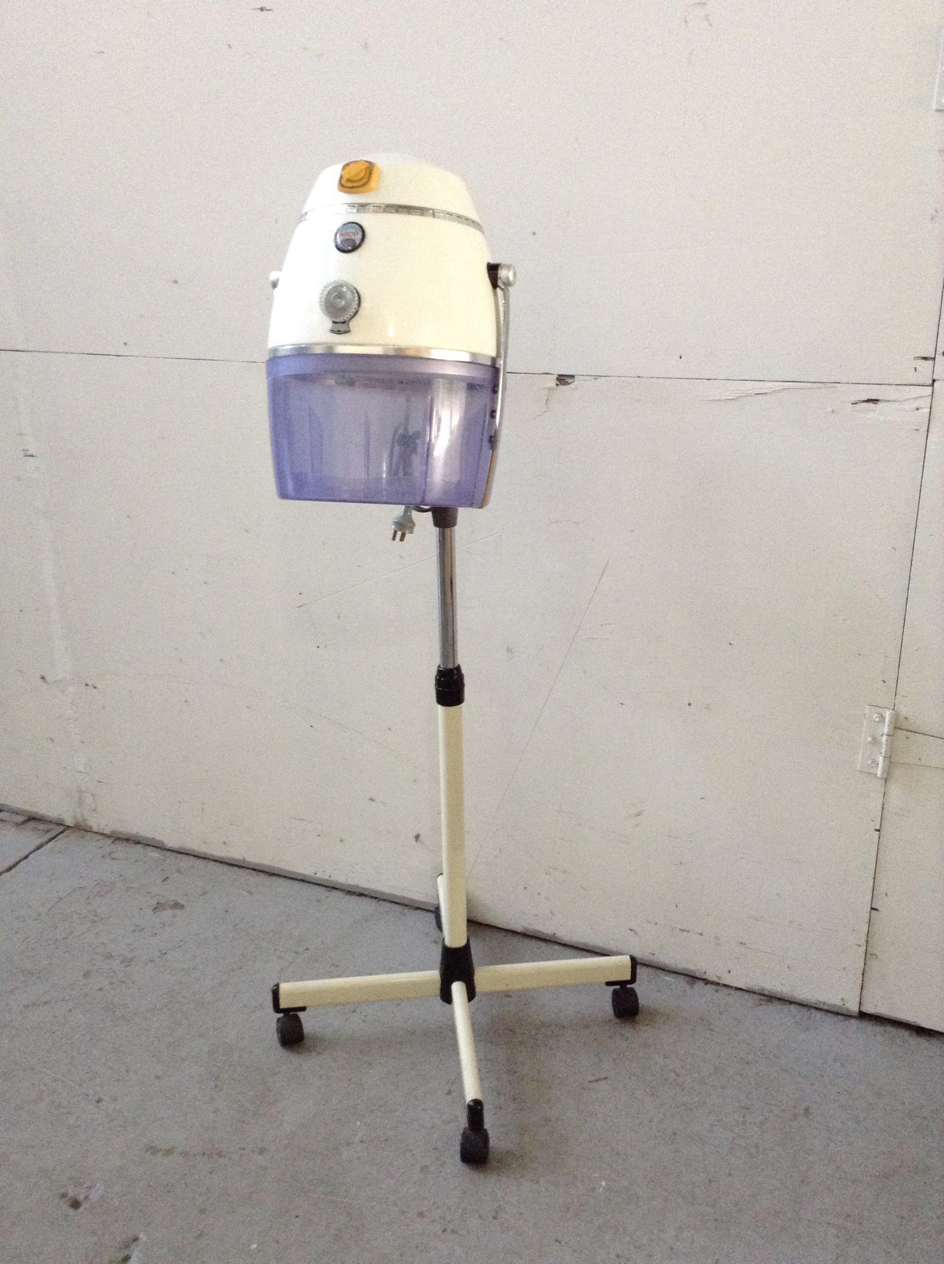 Pedestal Hairdryer PropCo