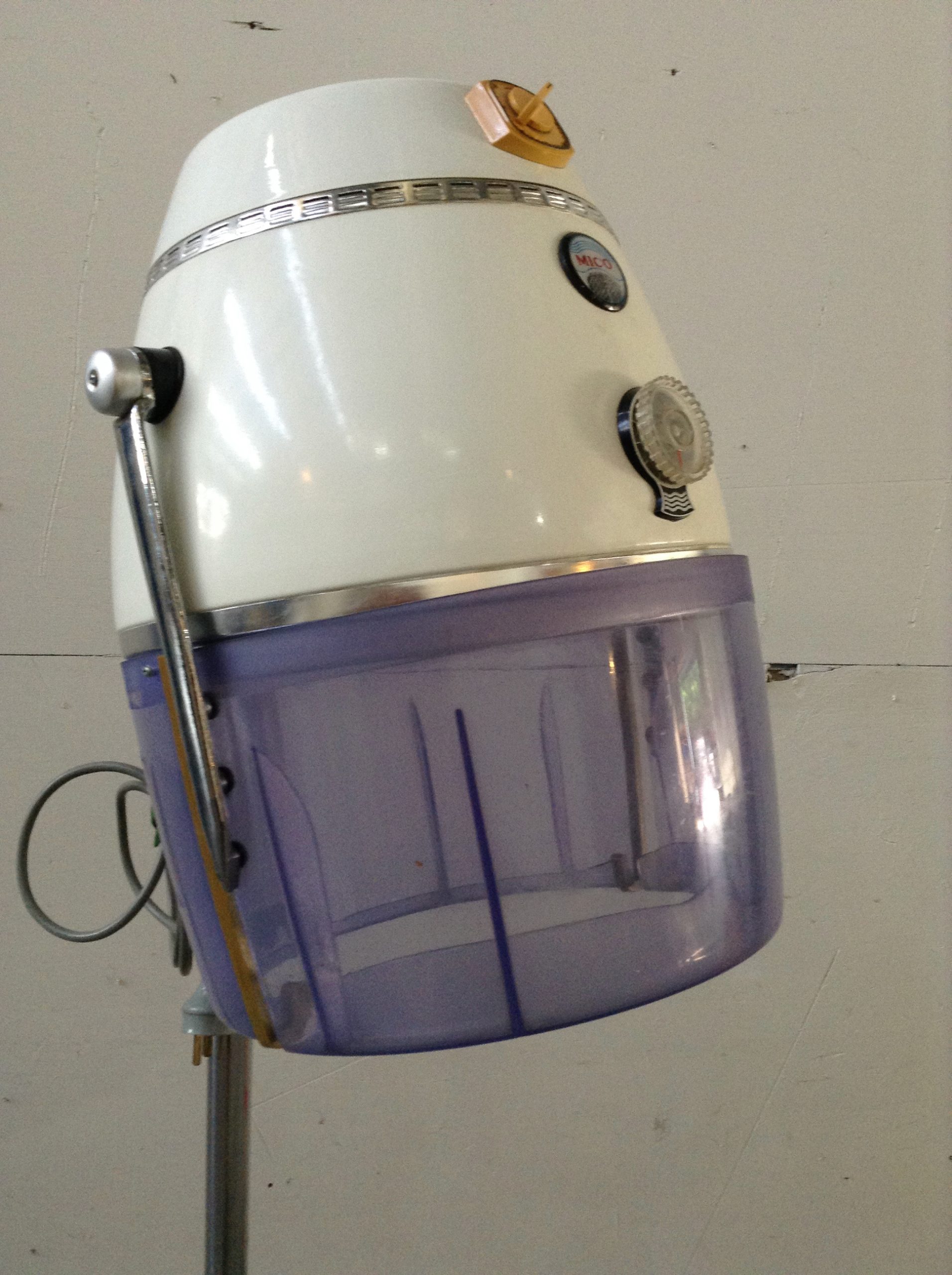 Pedestal Hairdryer PropCo