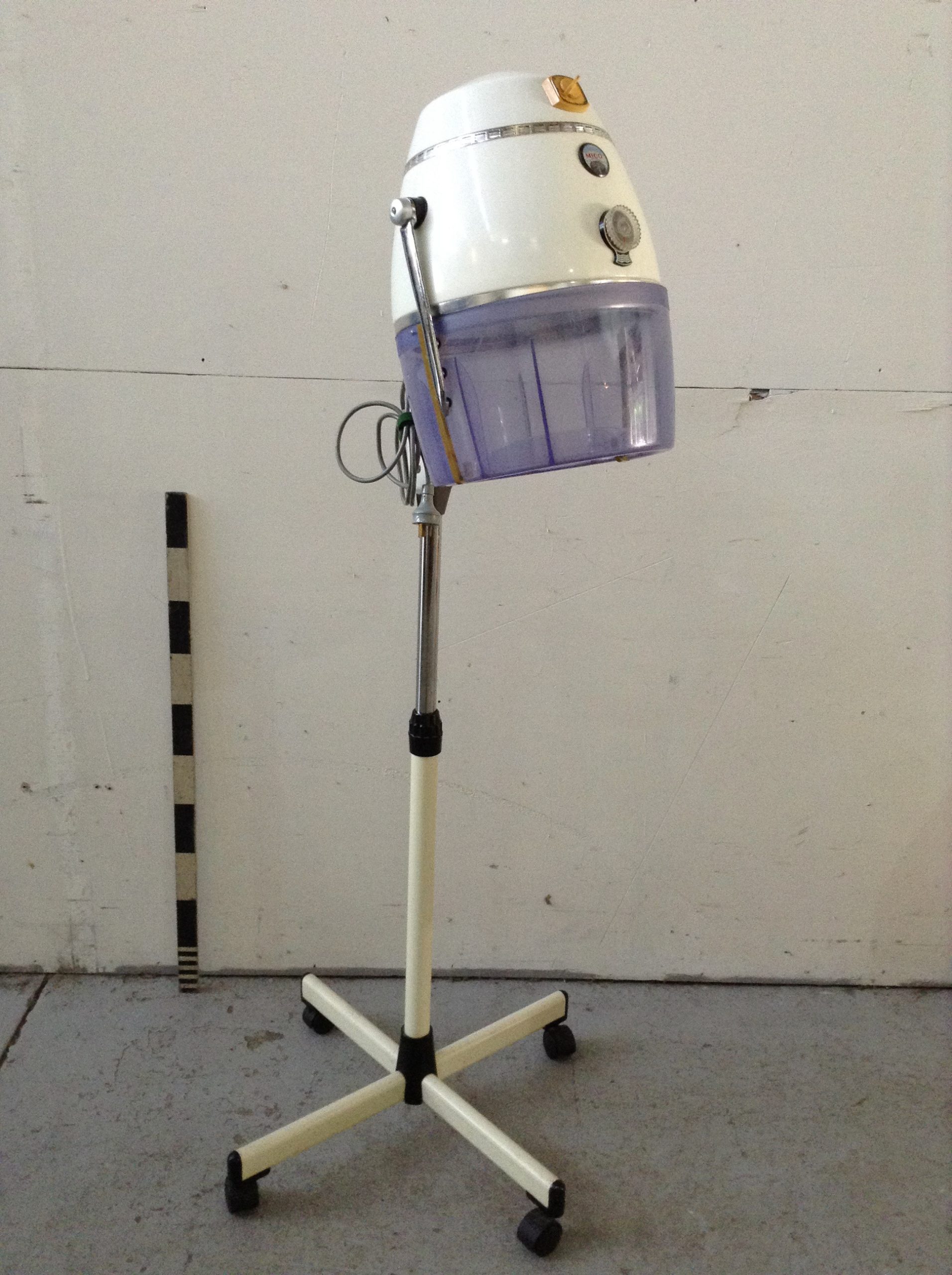 Pedestal Hairdryer PropCo