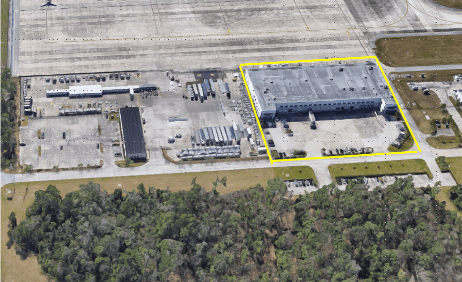 19577 Lee Road Air Cargo Property in Houston , TX Airport