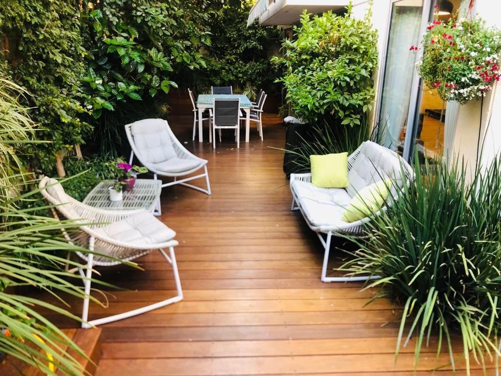 GOREGEOUS HUGE GARDEN APT IN QUIET OLD NORTH ALMOST PRIVATE HOUSE! ProperTLV