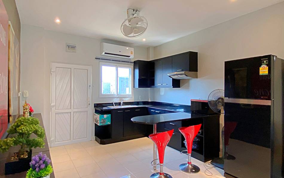 2bedroom condo for rent in Moonlight Hill on Pratumnak Property