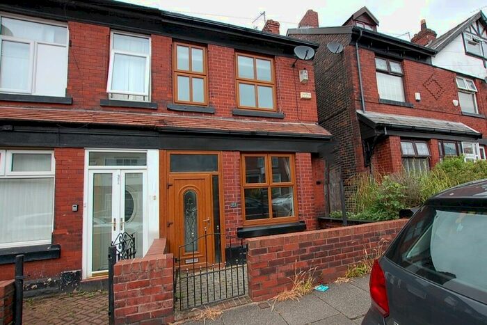 Houses to rent in AshtonunderLyne, Greater Manchester