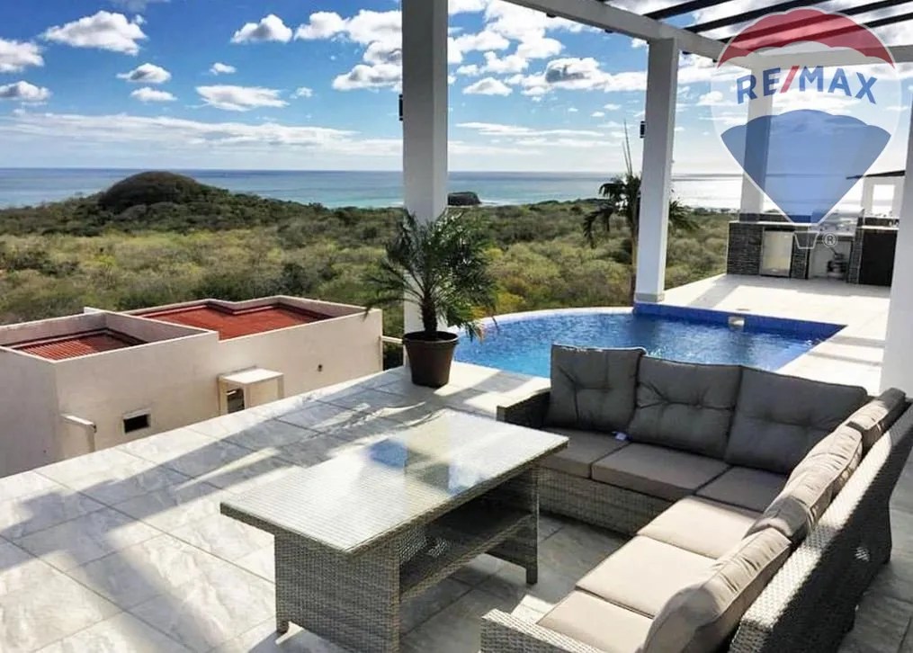 Luxury Surf View with Pool RE/MAX Nicaragua Real Estate
