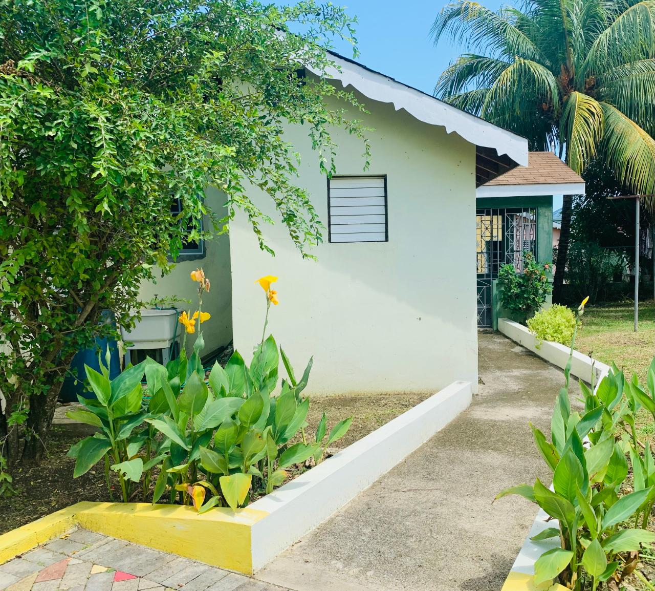 Meticulously maintained house for sale in Bogue Village, Montego Bay