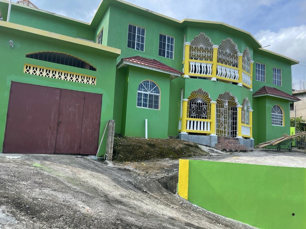 Newly Built 7 Bedroom 5 Bathroom House For Sale in Westgate Hills
