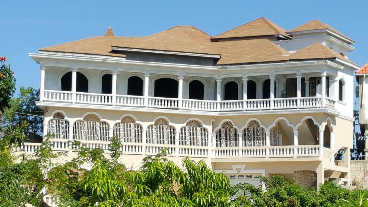 80 Completed 7 Bedroom 7 Bathroom House For Sale in Whitehall, Negril