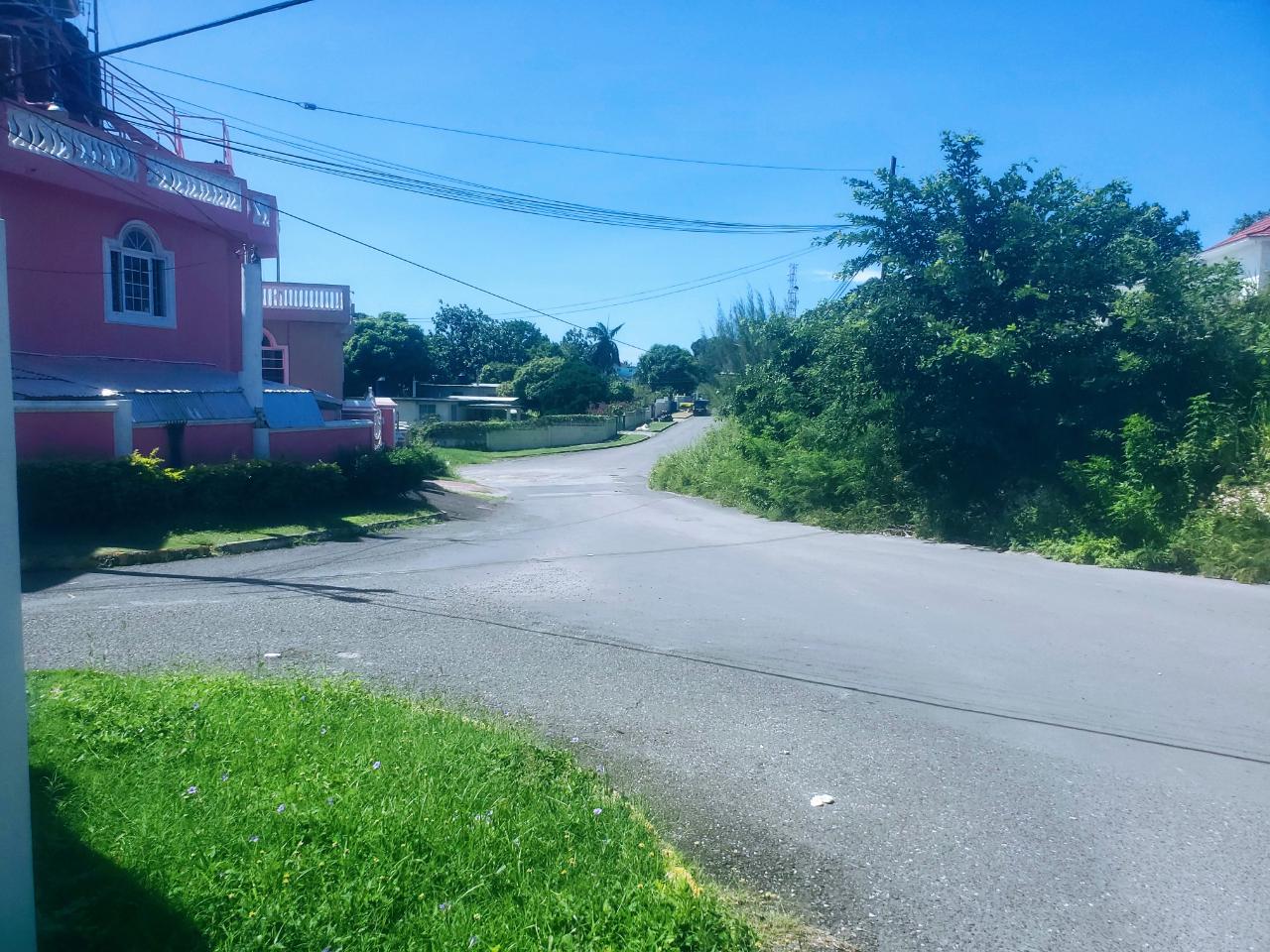 Ocean View 6 Bedroom 4 Bathroom House For Sale in Paradise Heights