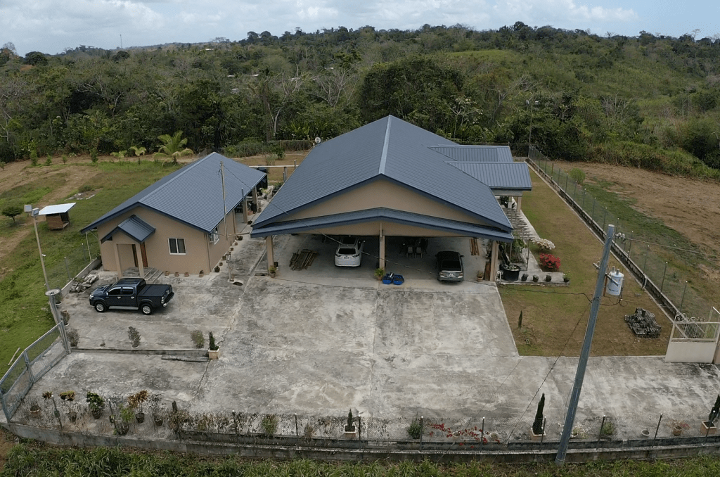 3 Bedroom 2 Bathroom House for sale in Barrackpore, Penal Rock Road