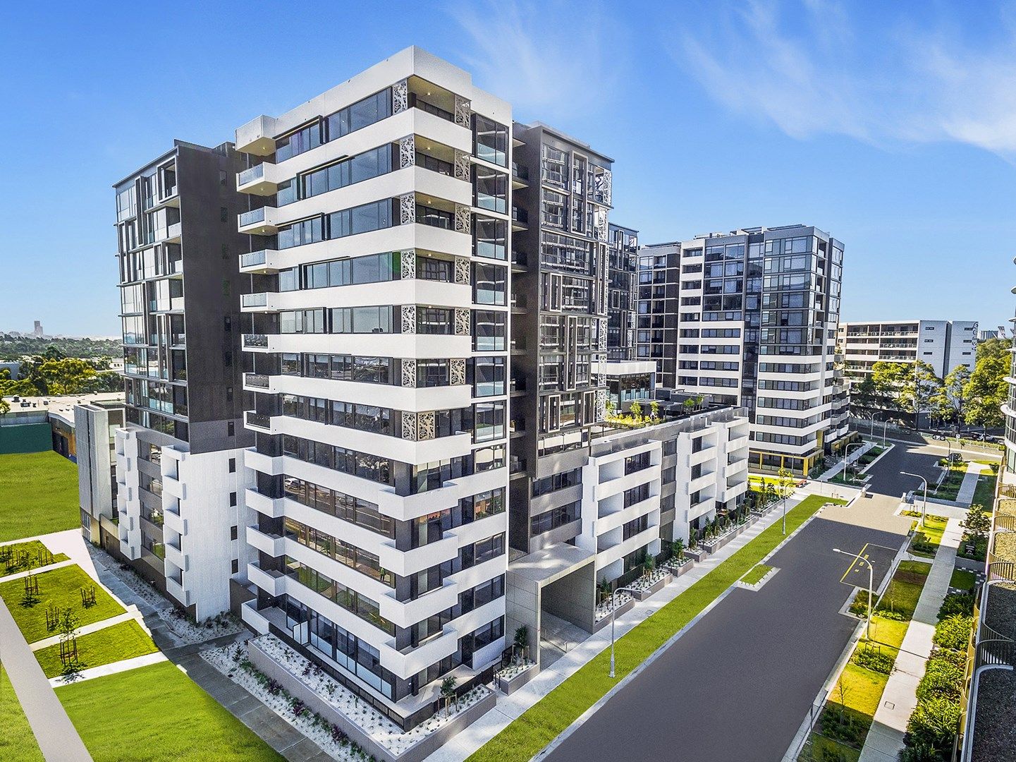 The Retreat New apartments 650m from the train in