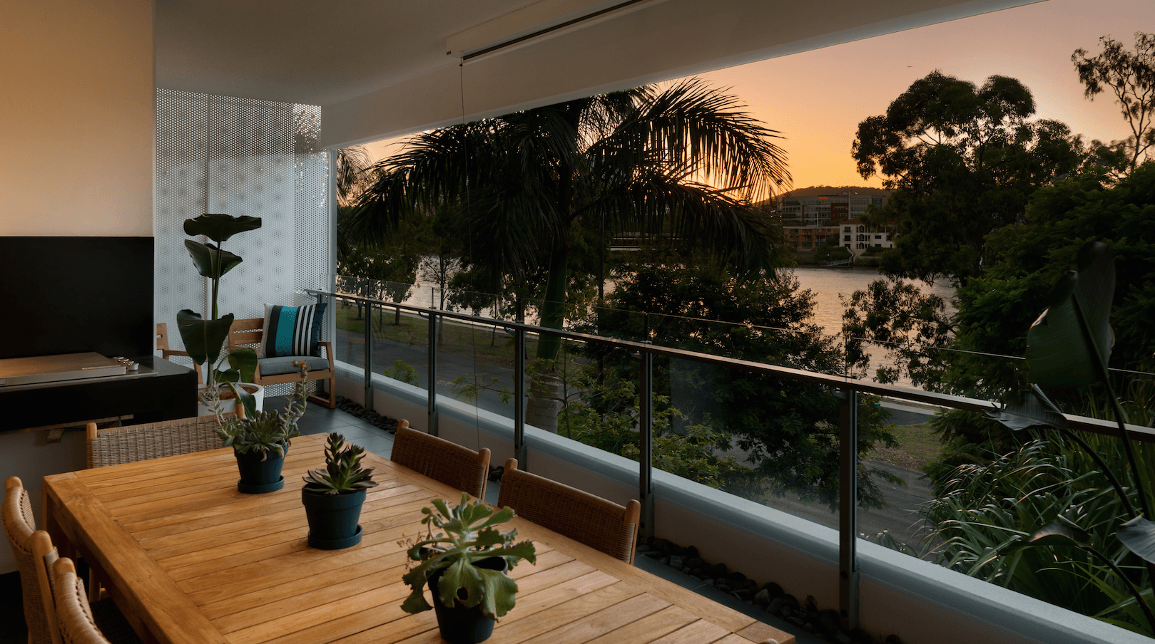 Waters Edge Apartments Brisbane Apartments for sale with river views