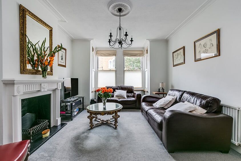 1000_RS0416 RS0416 White Hart Lane, Barnes Property Partnership