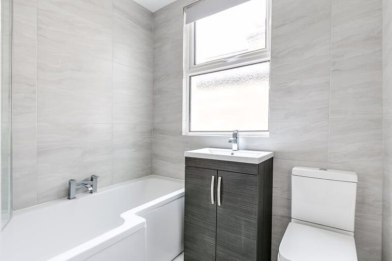 1000_RS0416 RS0416 White Hart Lane, Barnes Property Partnership