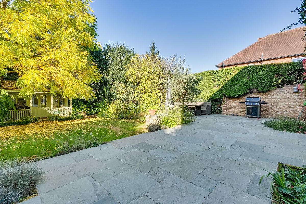 1000_RS0451 RS0451 Hazel Lane, Petersham, Richmond Property Partnership