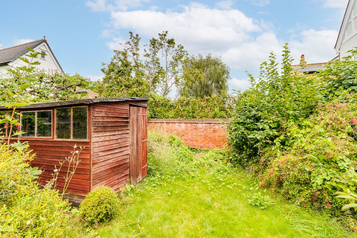 1000_RS0619 RS0619 Glebe Road, Barnes, SW13 Property Partnership