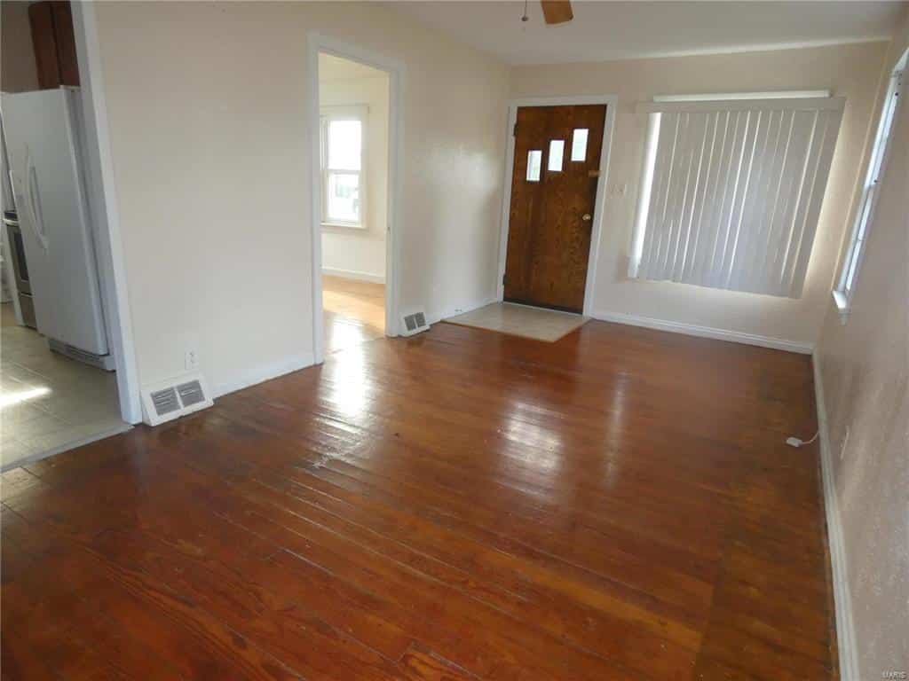 108 E. 1st Street Steeleville, ILCorner Lot Property Peddler, Inc