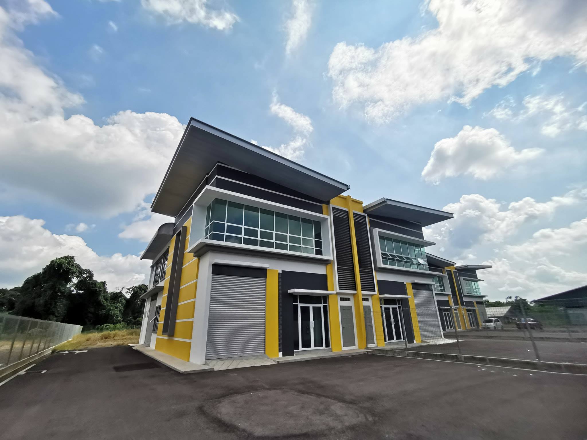 NEW Industrial Building Sidanu Light Industrial Park, 13th Mile