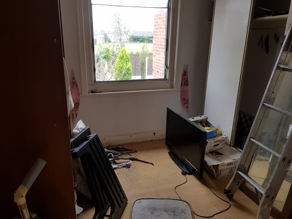 How To Sell An Empty House? Property Saviour