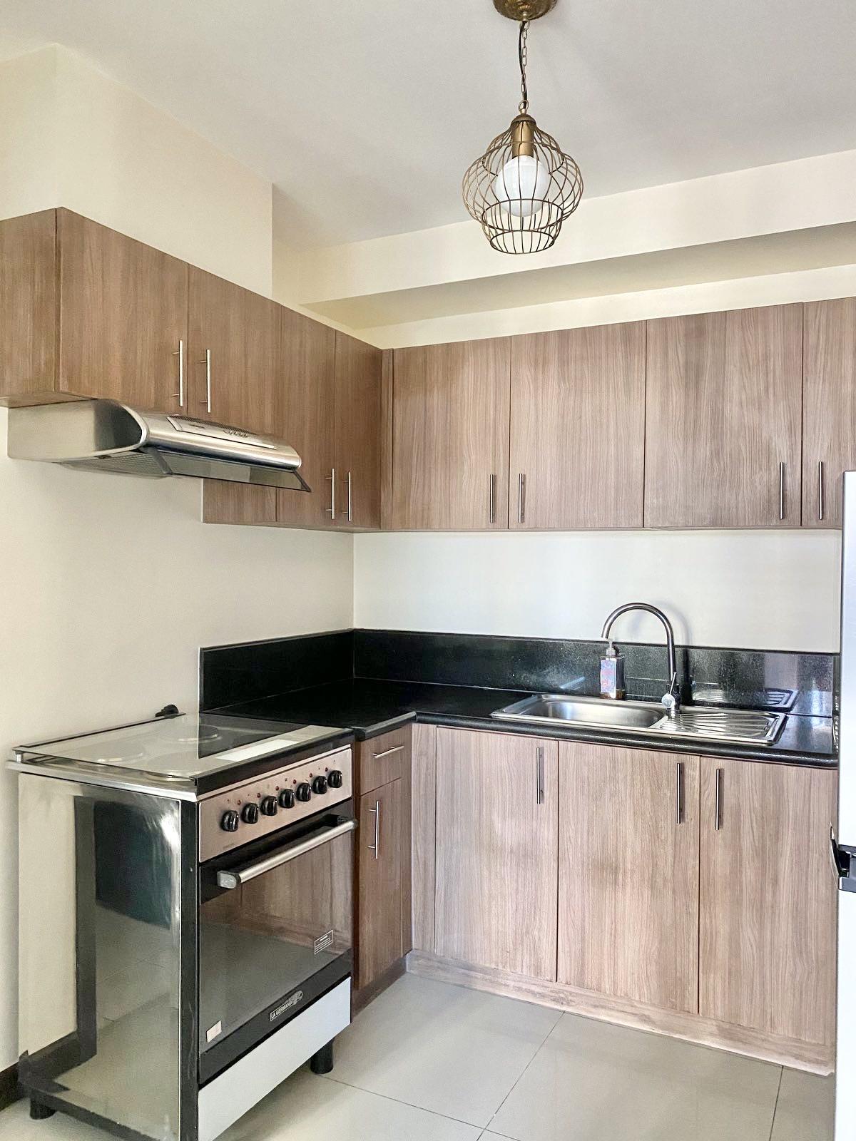 Robinson's Magnolia Condo for Sale! New Manila Property Source PH