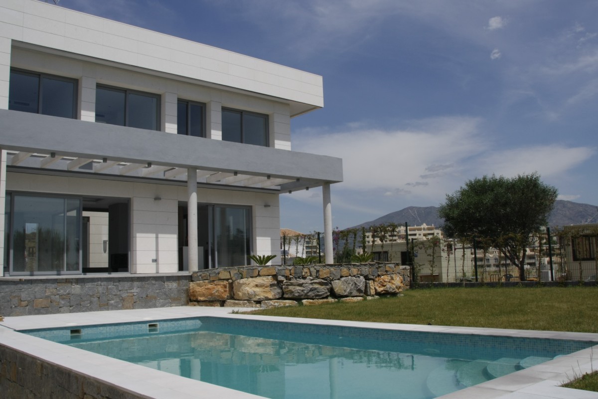 Luxury Villa for sale in Fuengirola, Spain Property Wander
