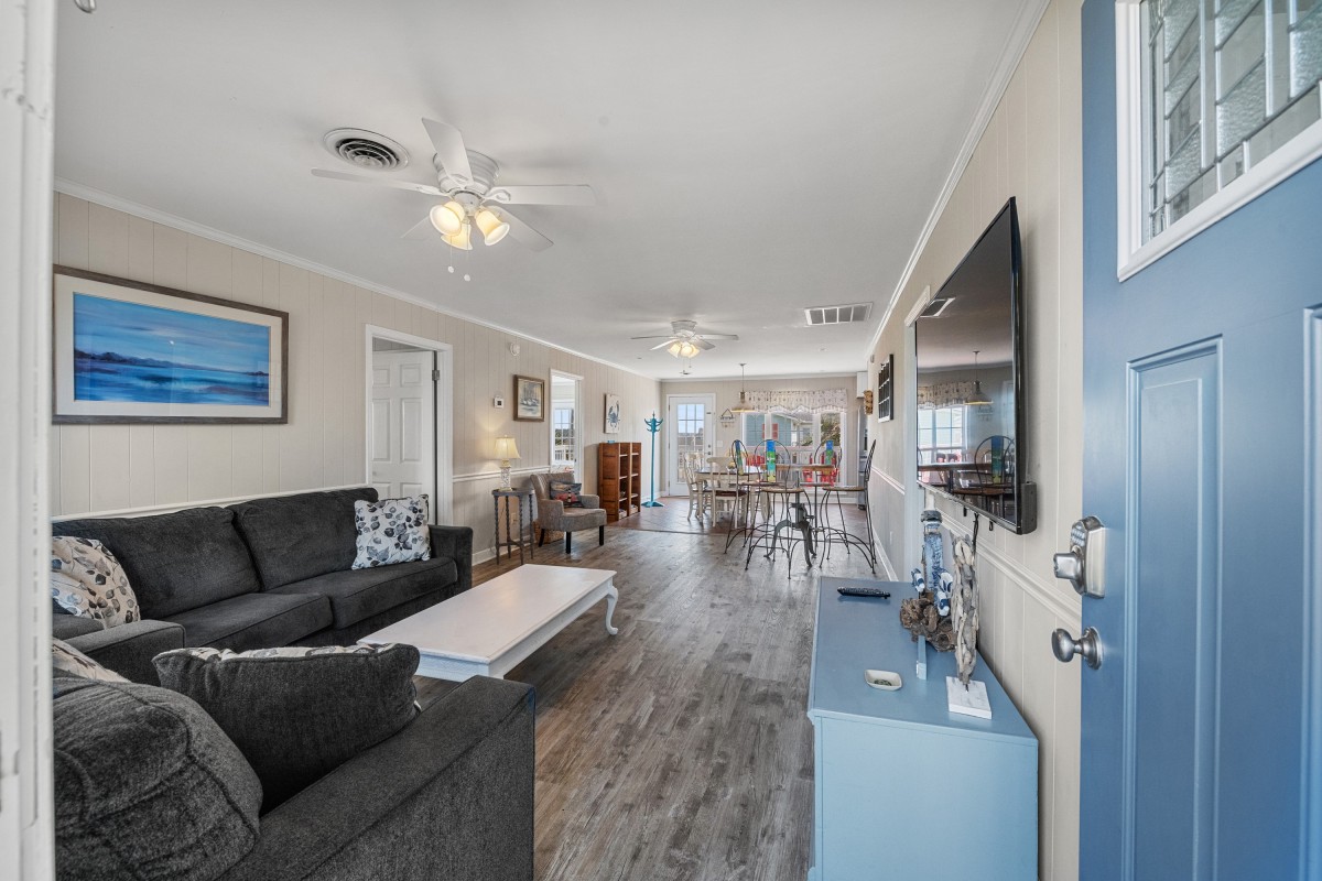 All About the View Lovely Pet Friendly Cherry Grove Channel House Elliott Beach Rentals