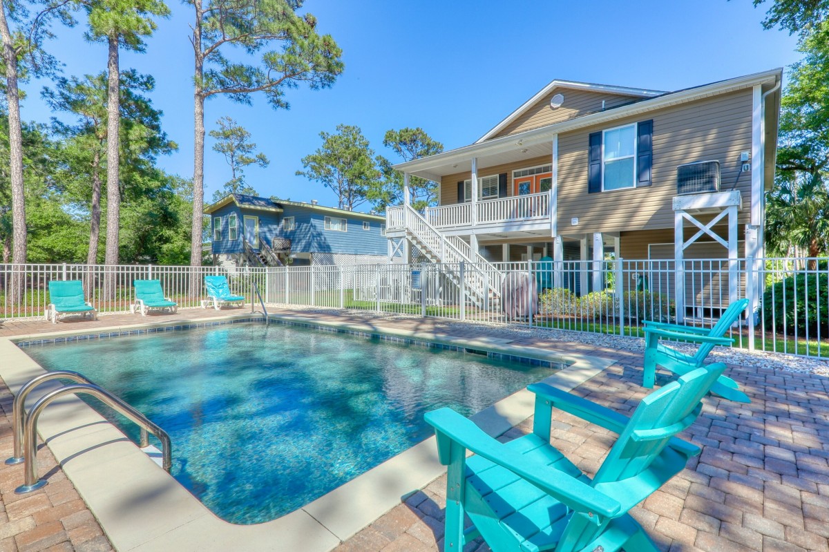 Always Tranquility Luxurious 3rd Row Ocean Drive House Pool