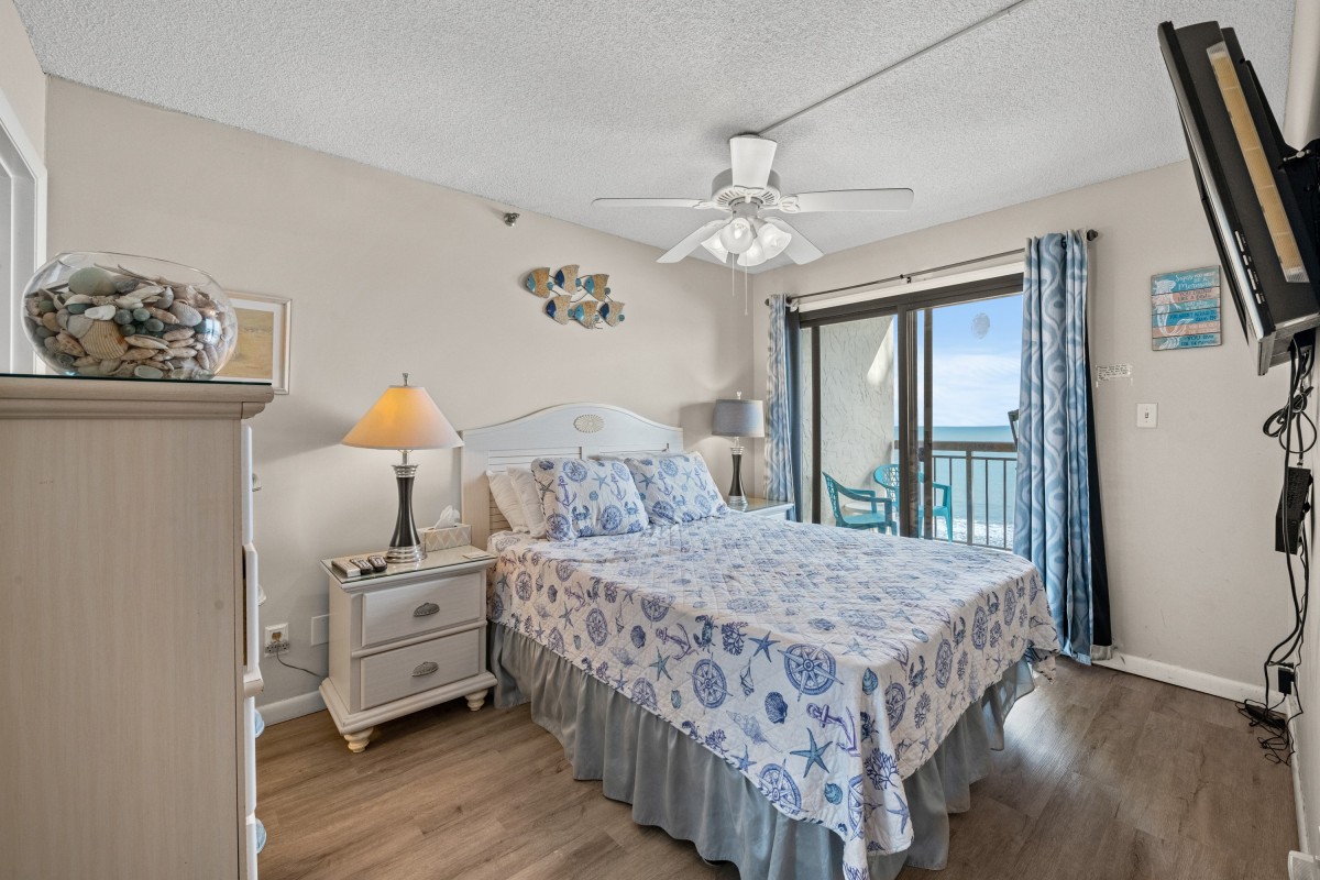 Buena Vista 804 Oceanfront Cherry Grove Vacation Condo Pool