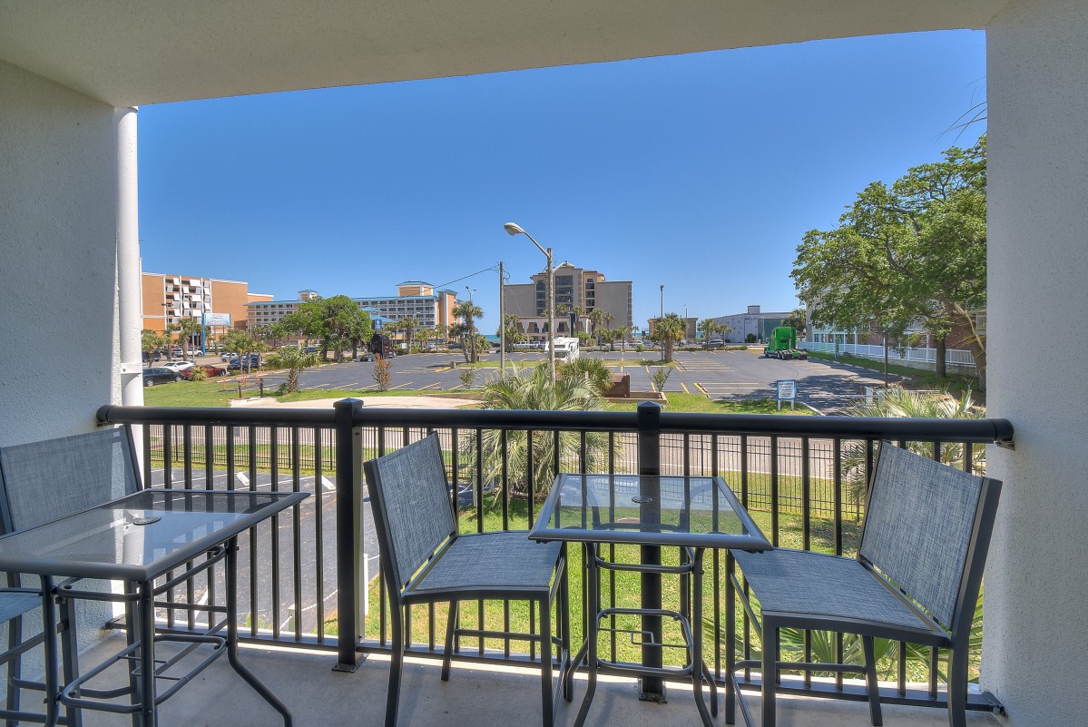 Holiday Towers 204 Lovely 3rd Row Myrtle Beach Condo Pool Elliott