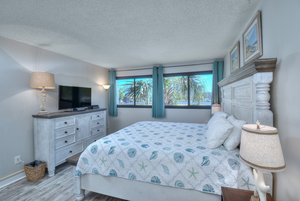 Holiday Towers 204 Lovely 3rd Row Myrtle Beach Condo Pool Elliott