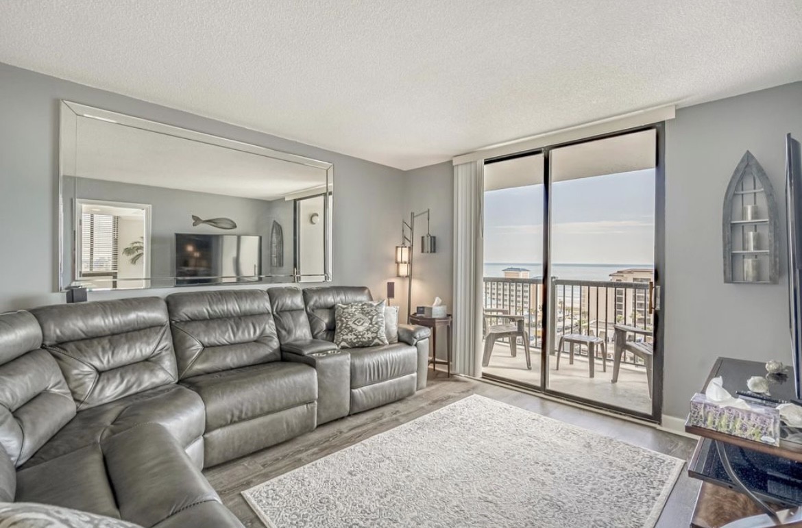 Holiday Towers 1103 Luxury 3rd Row Myrtle Beach Vacation Condo