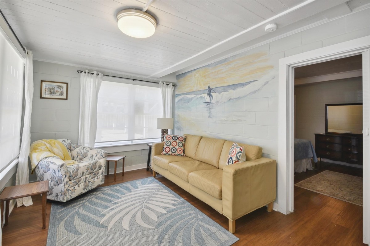 Nixon Cottage Cherry Grove 3rd Row Vacation House Pool Elliott