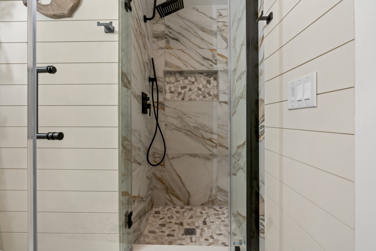 Ocean Pier IV 238 Luxurious Oceanfront Windy Hill Condo Pool