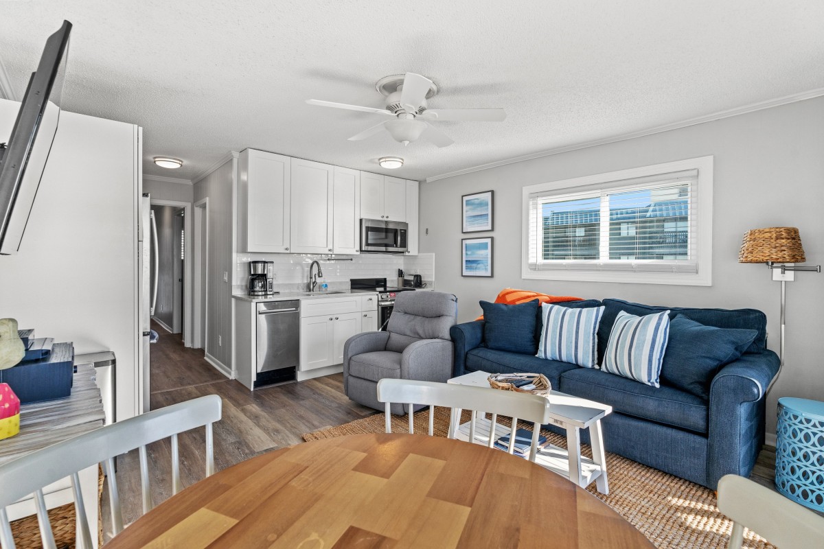 Sea Cabin 207 Oceanfront Cherry Grove Vacation Condo Pool Elliott Beach Rentals