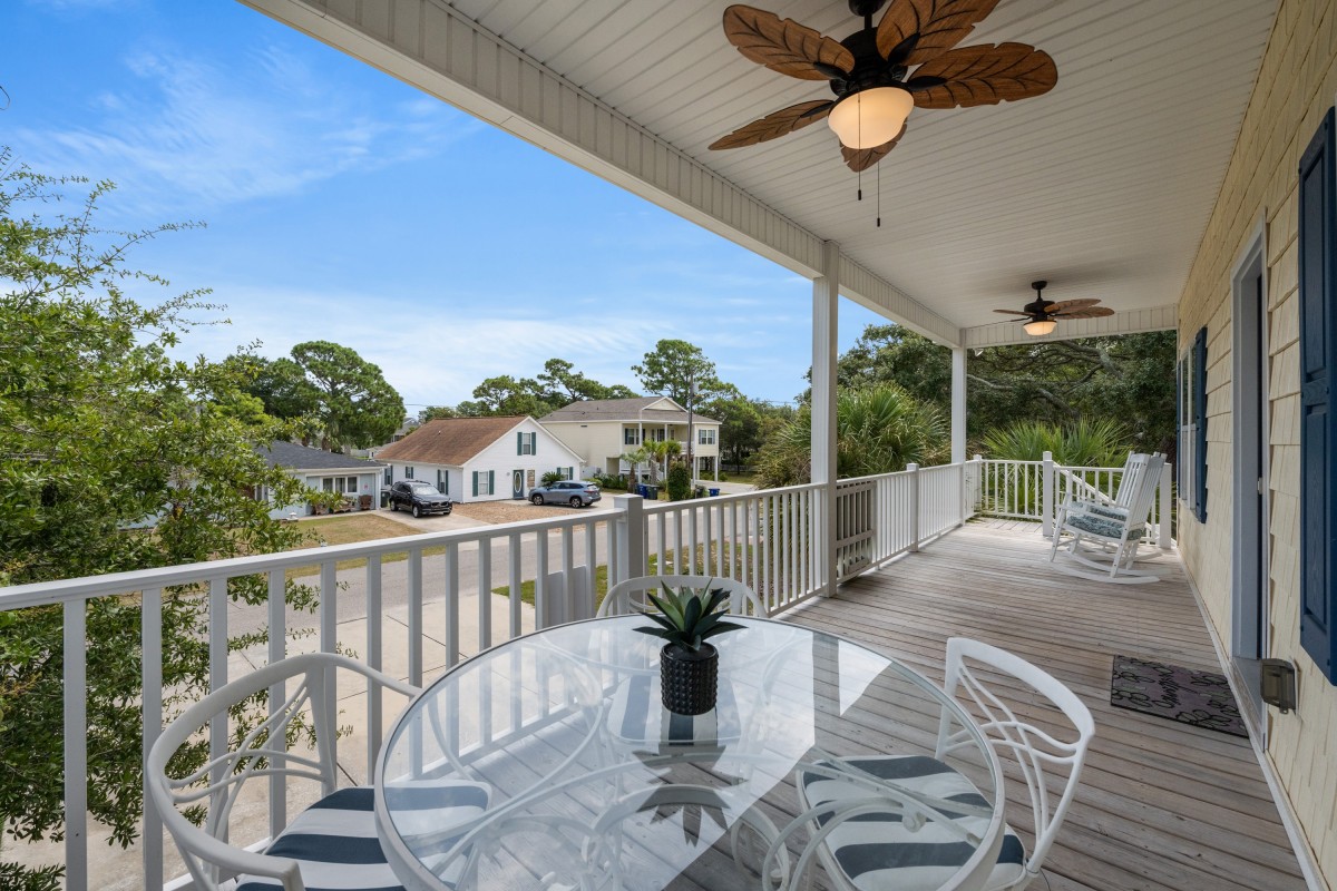 Seas The Day 3rd Row Crescent Beach Luxury Beach House Pool