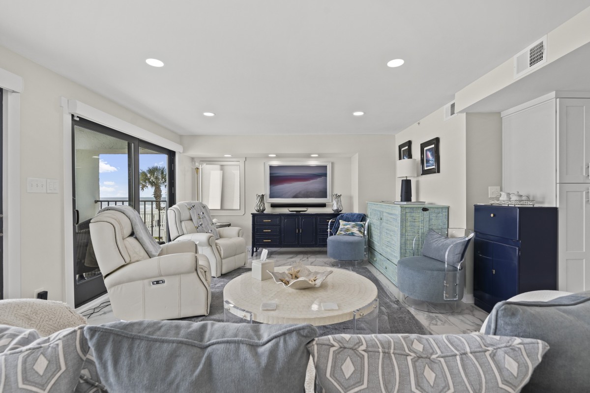 Shalimar 1C Luxury Oceanfront Cherry Grove Condo Sundeck Elliott