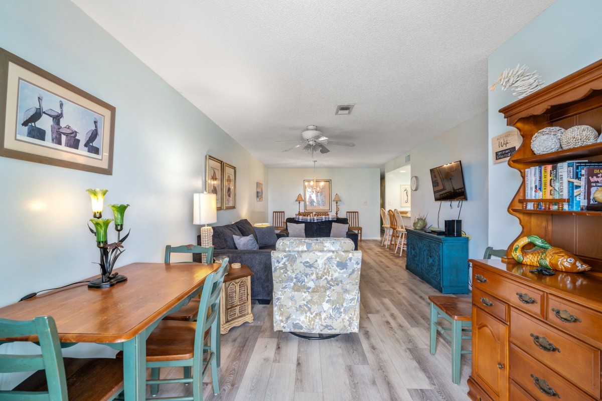 Shoreline Villas B1 Oceanfront Ocean Drive Vacation Condo Pool