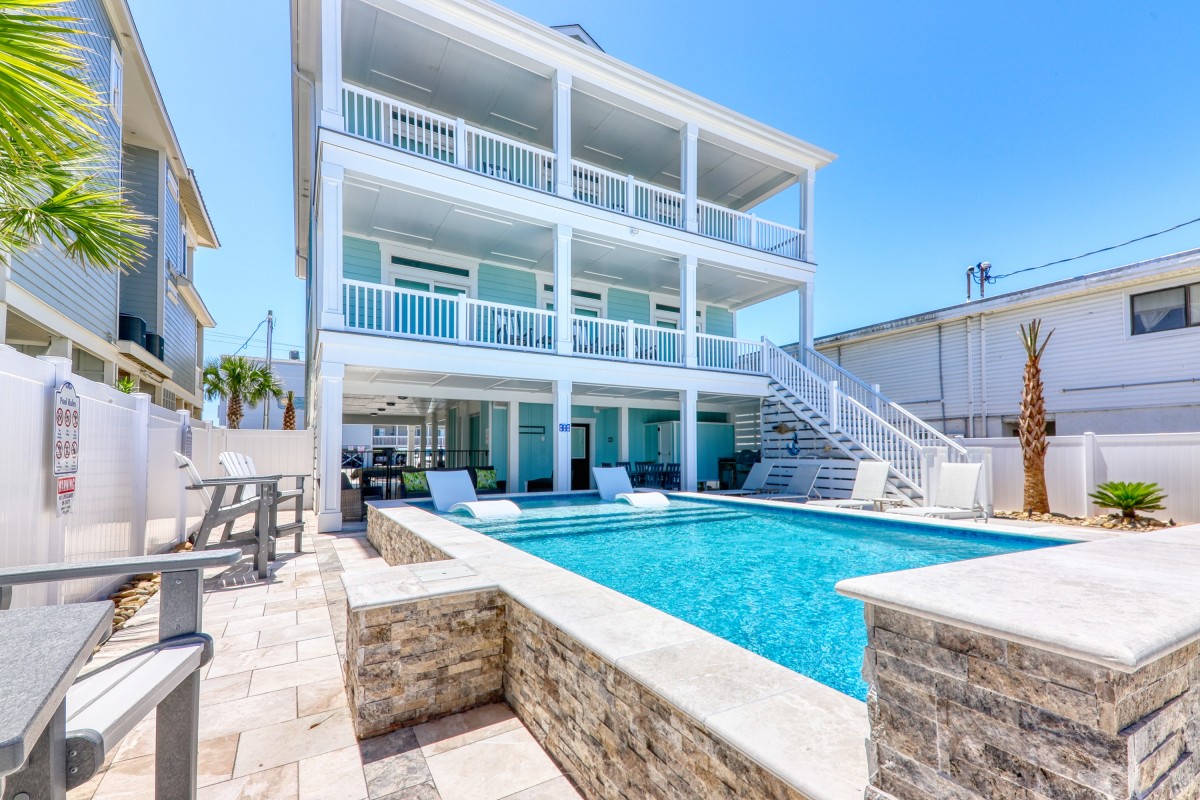 Seacoast Inn Luxurious 2nd Row Cherry Grove Vacation House Elliott