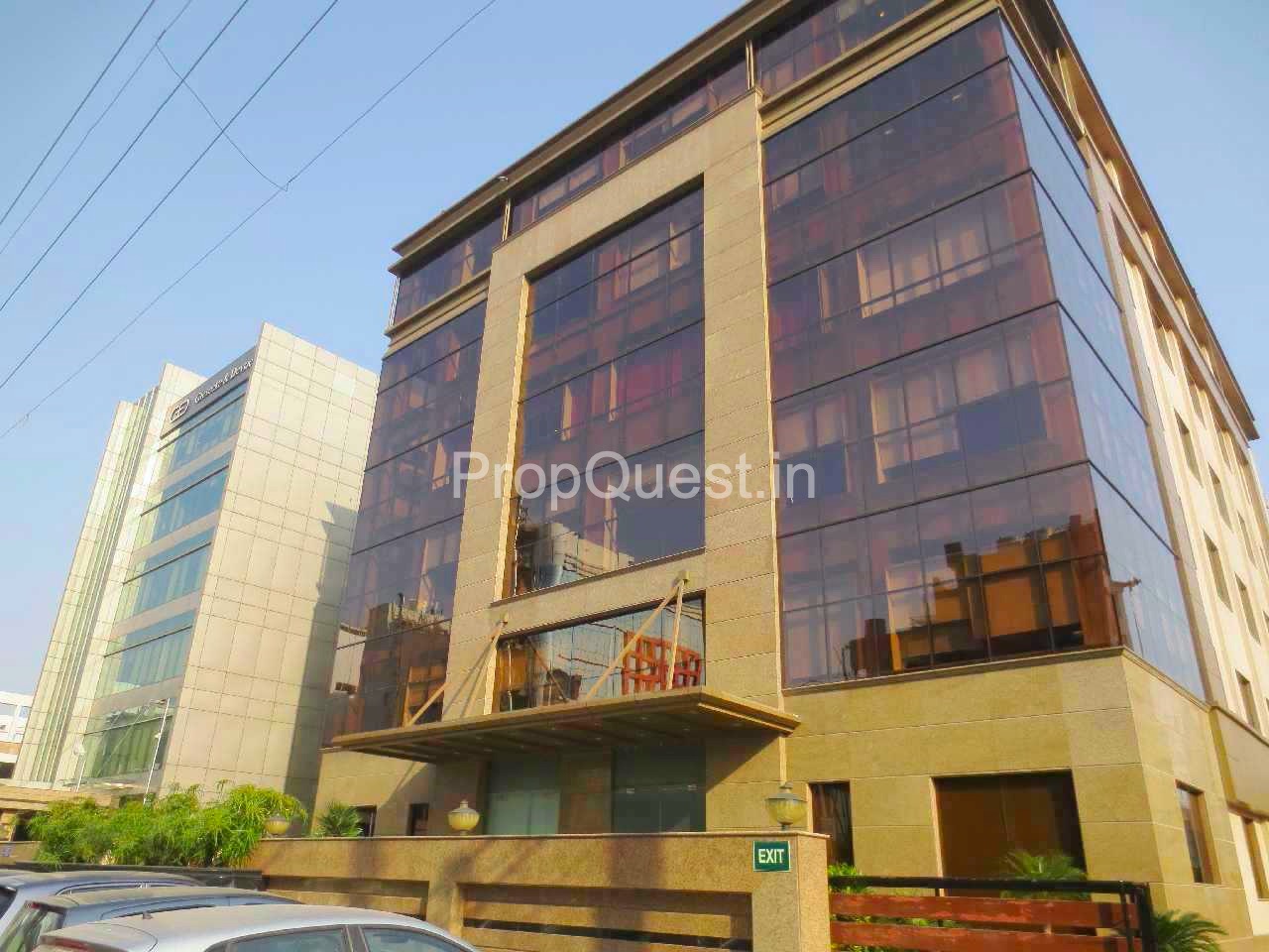 Commercial Property for Lease/ Rent in Sector44, Gurgaon Furnished