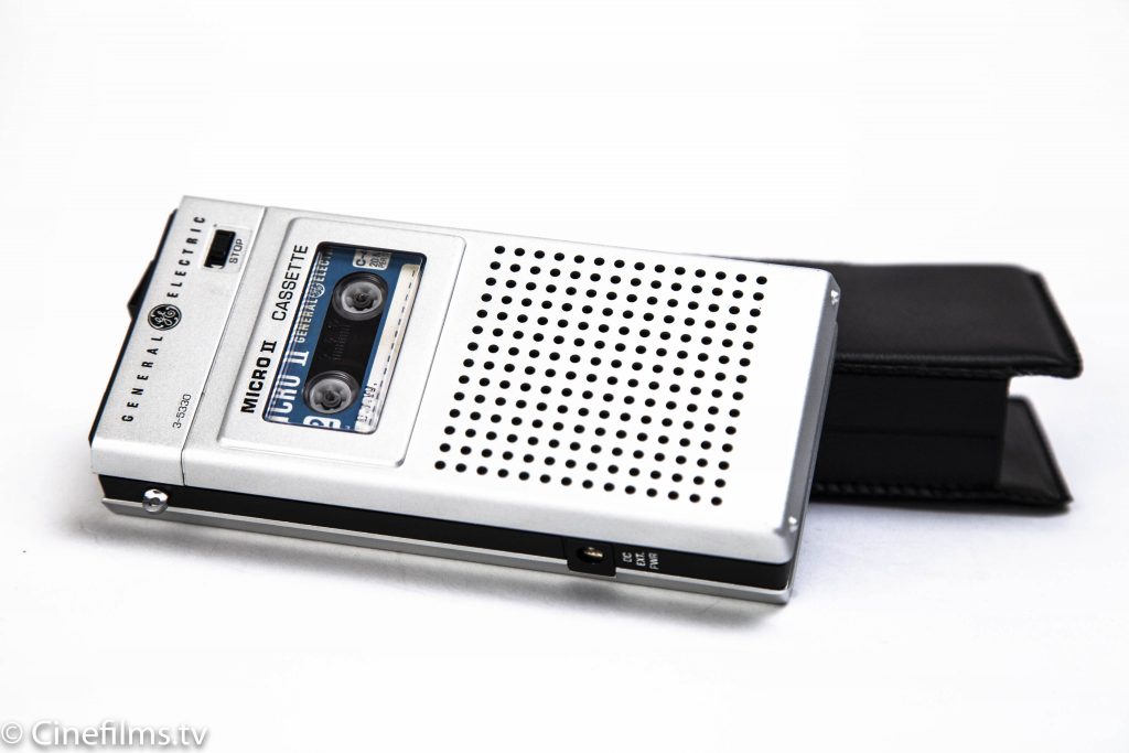 General Electric Micro II Cassette 35330 Microcassette Recorder