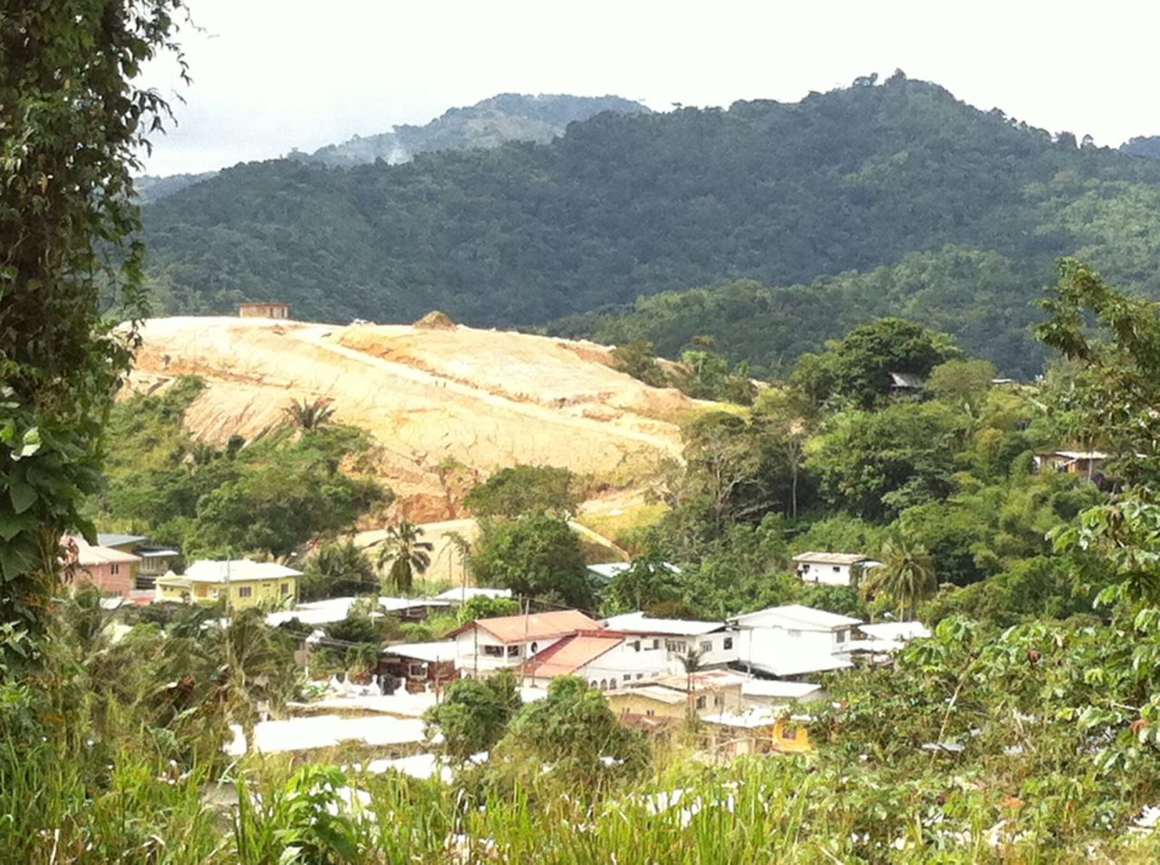 Residential lot for sale in Santa Cruz > Trinidad and